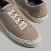 ENDEAVOUR SLIP ON LEATHER SNEAKER