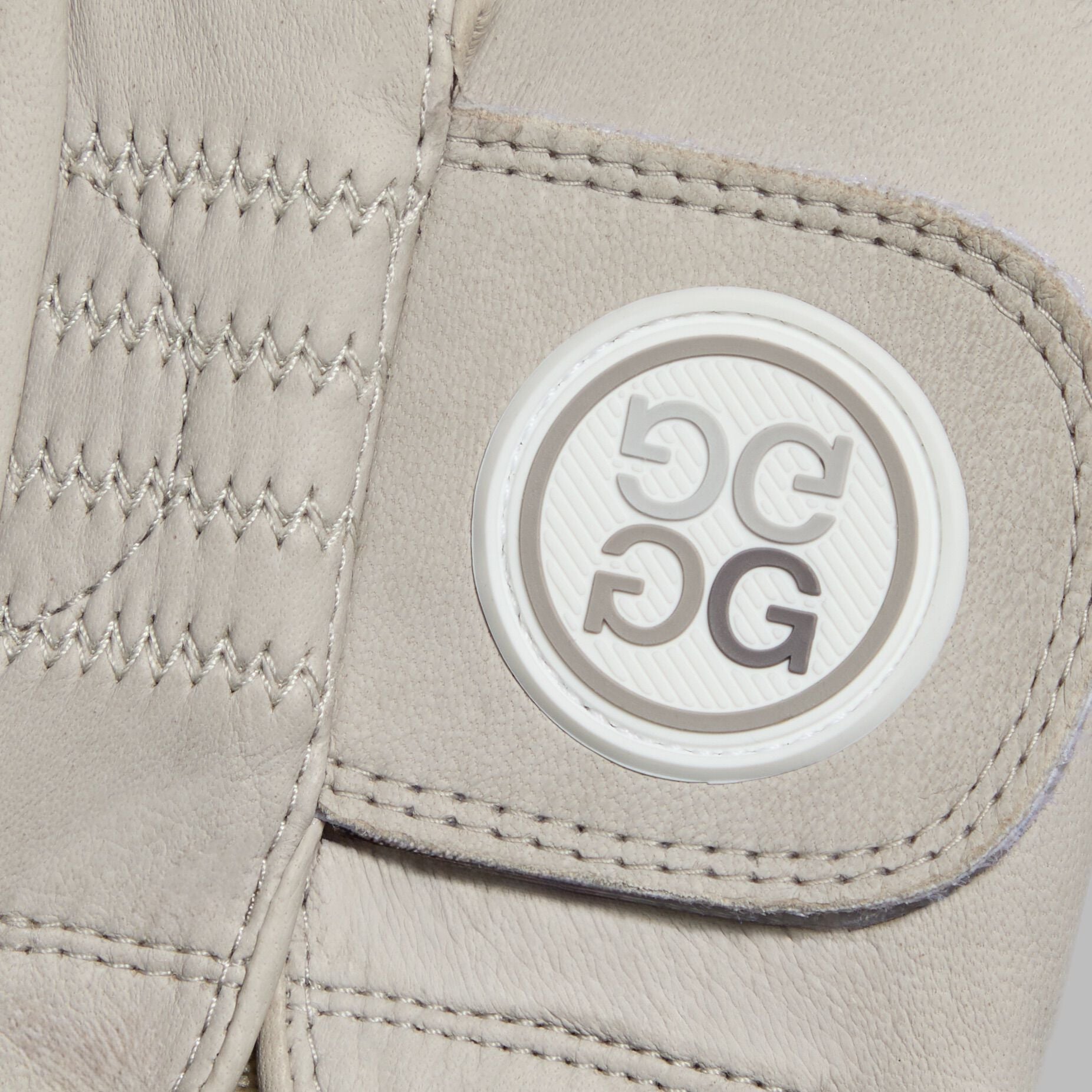 SIGNATURE GOLF GLOVE