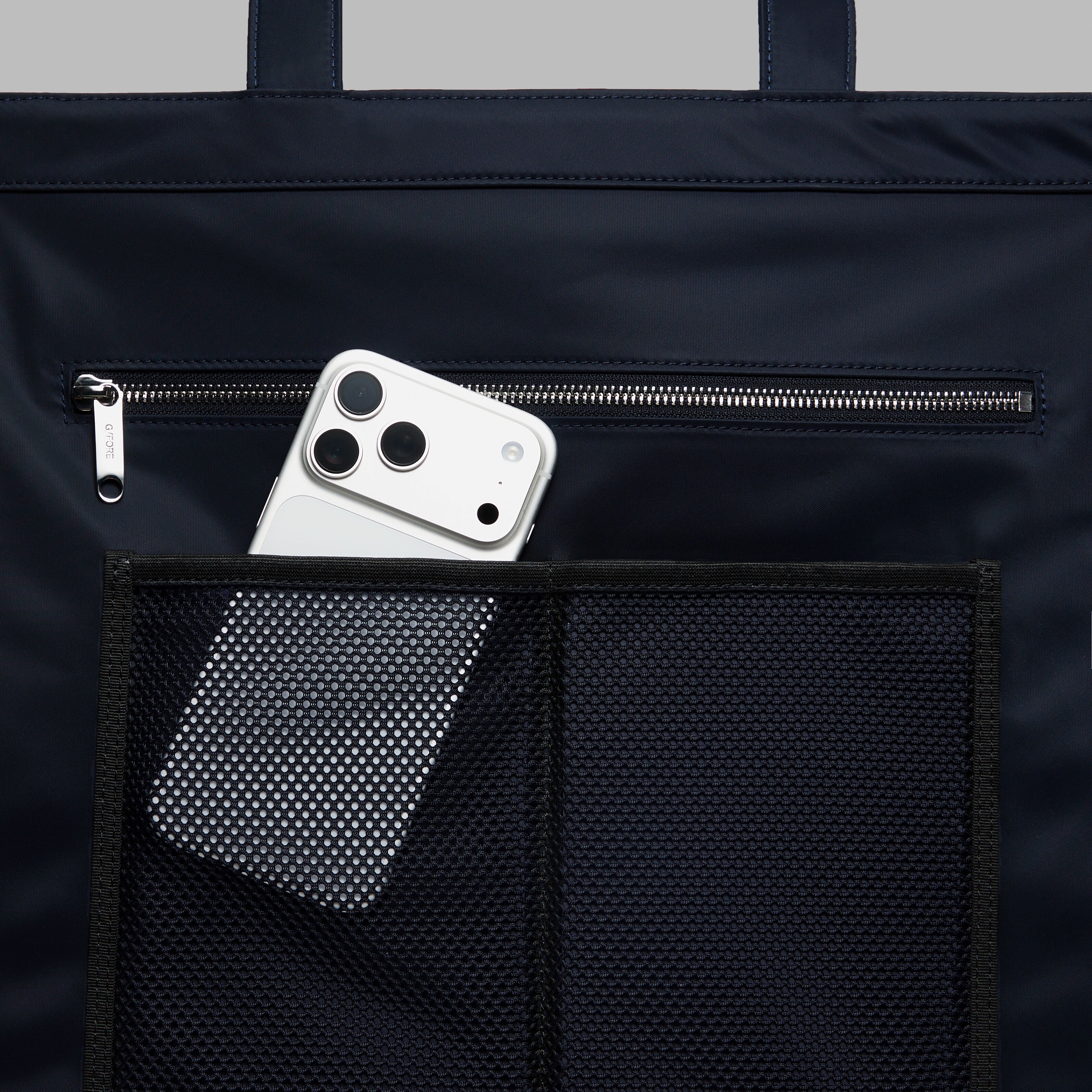 TRIPPY QUILTED CLUB TOTE BAG