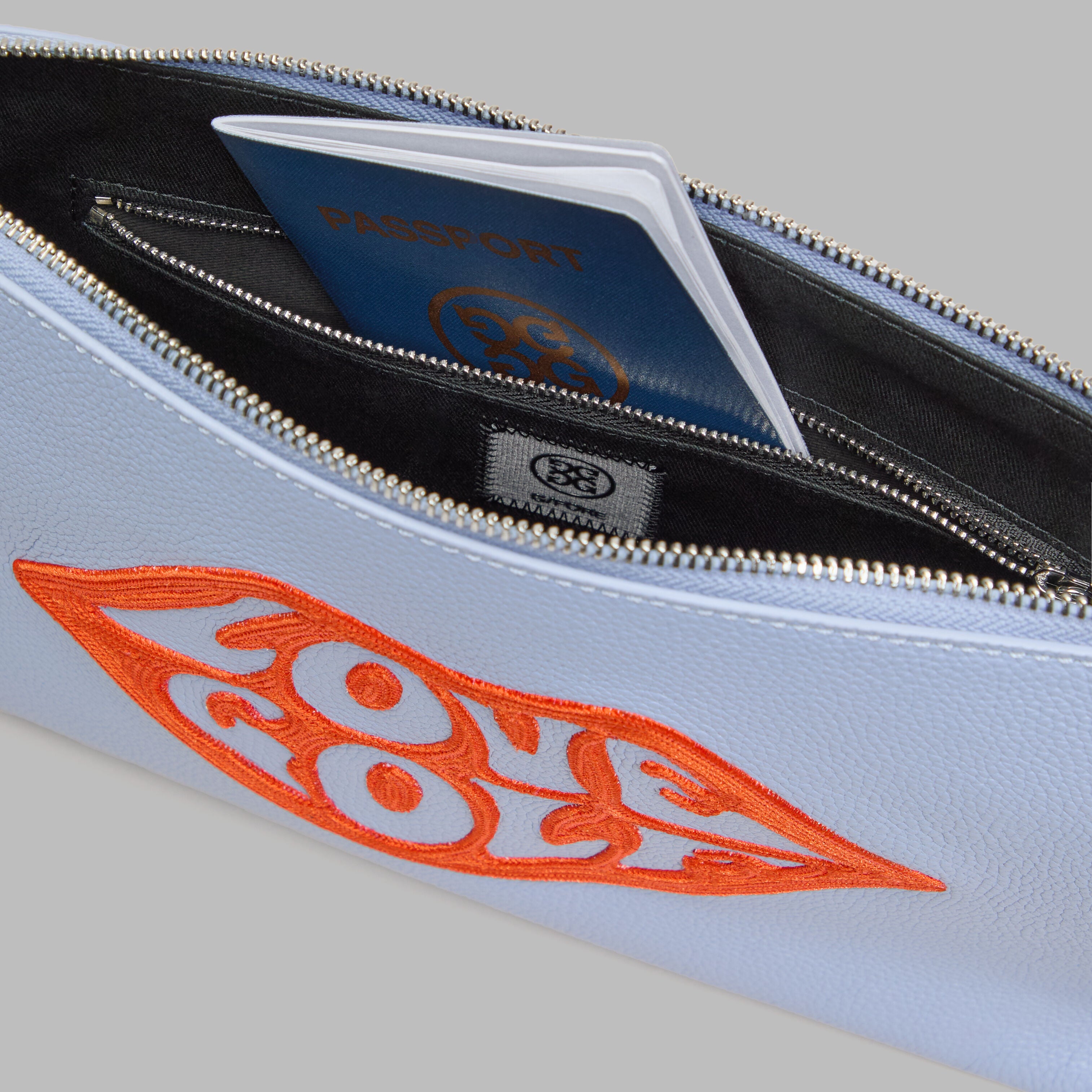 LOVE G ON-THE-GO BAG