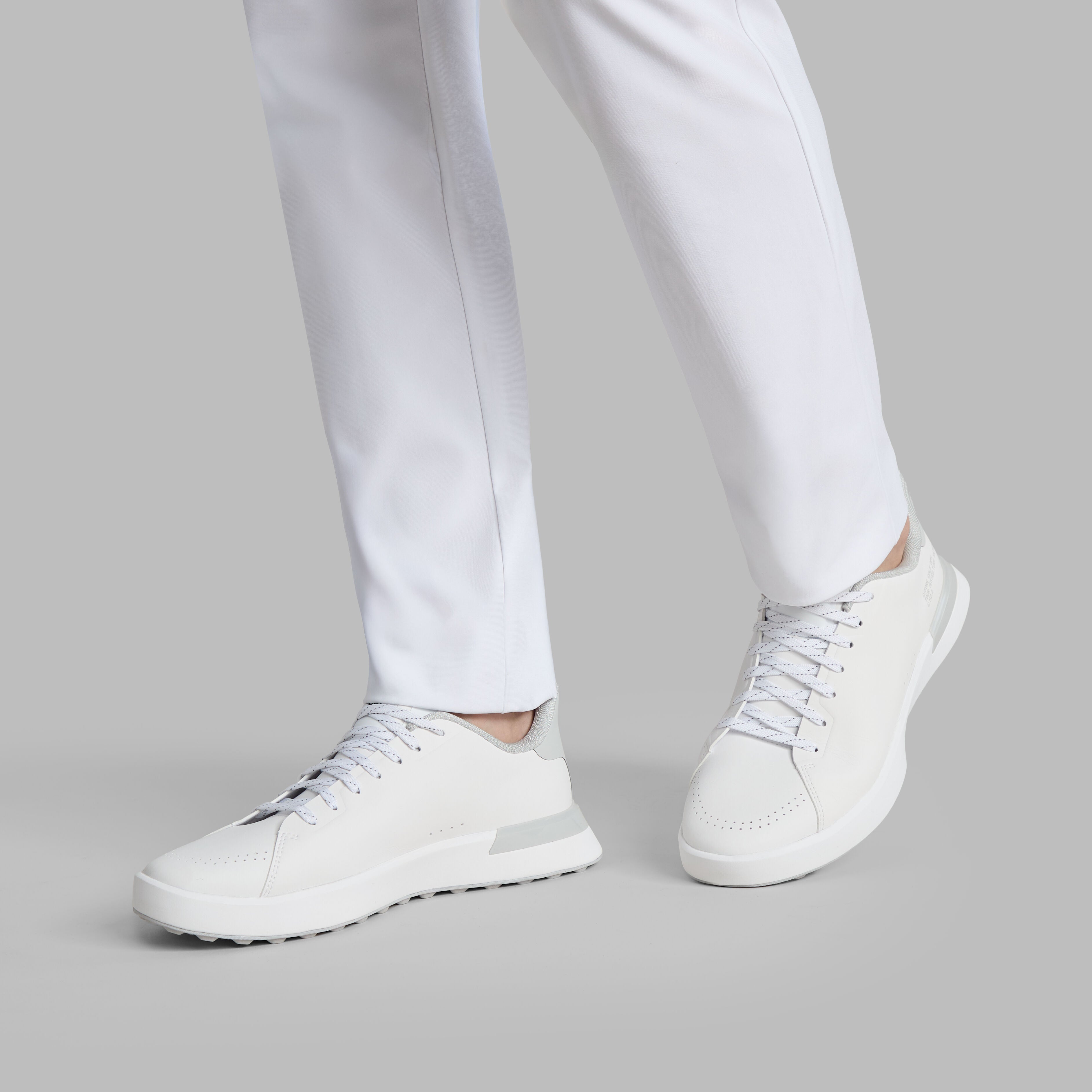 G.112 GOLF SHOE