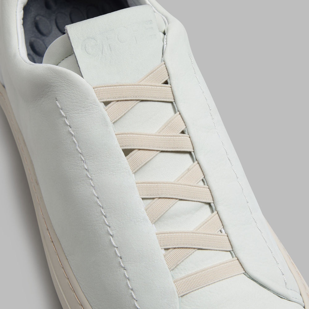 ENDEAVOUR SLIP ON LEATHER SNEAKER