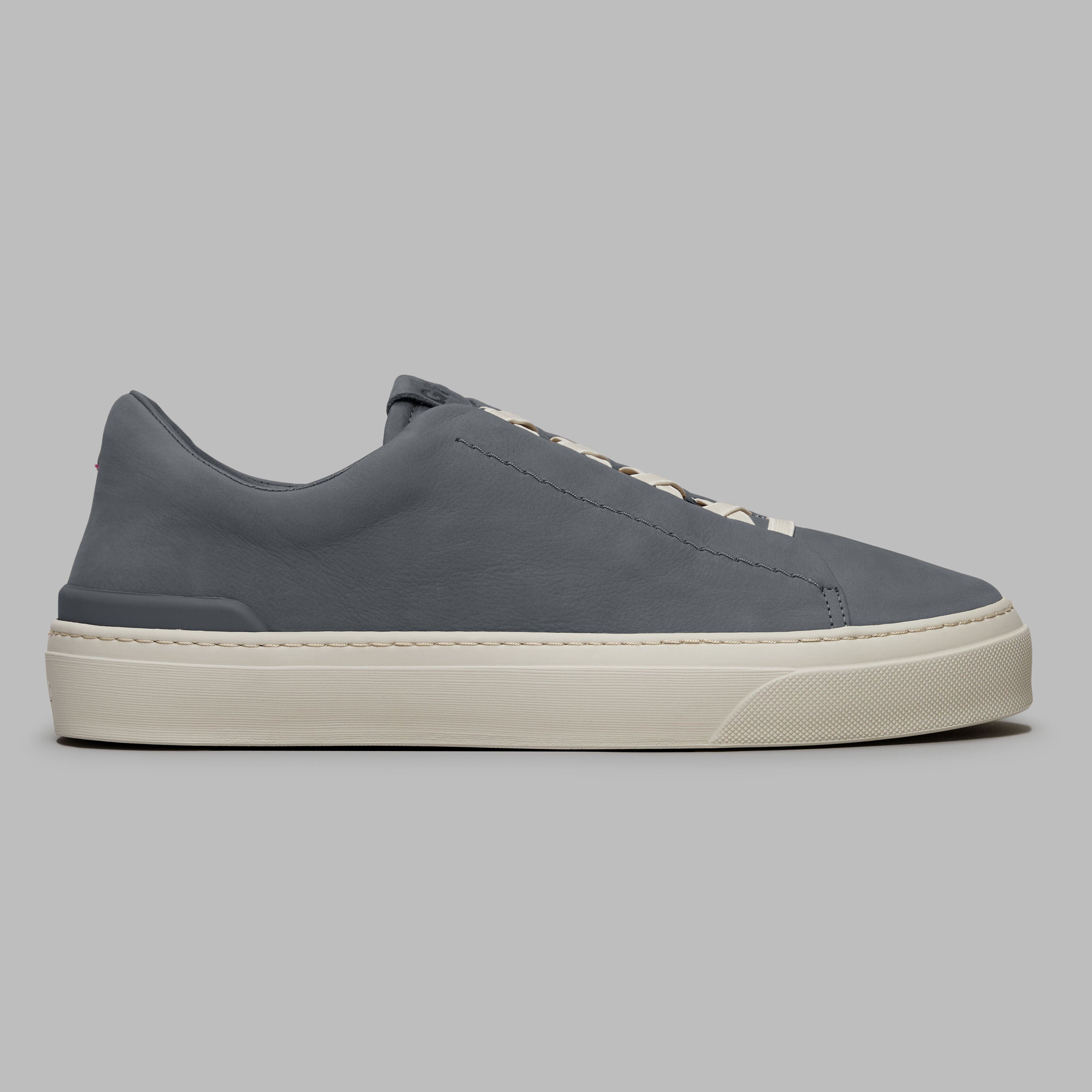 ENDEAVOUR SLIP ON LEATHER SNEAKER