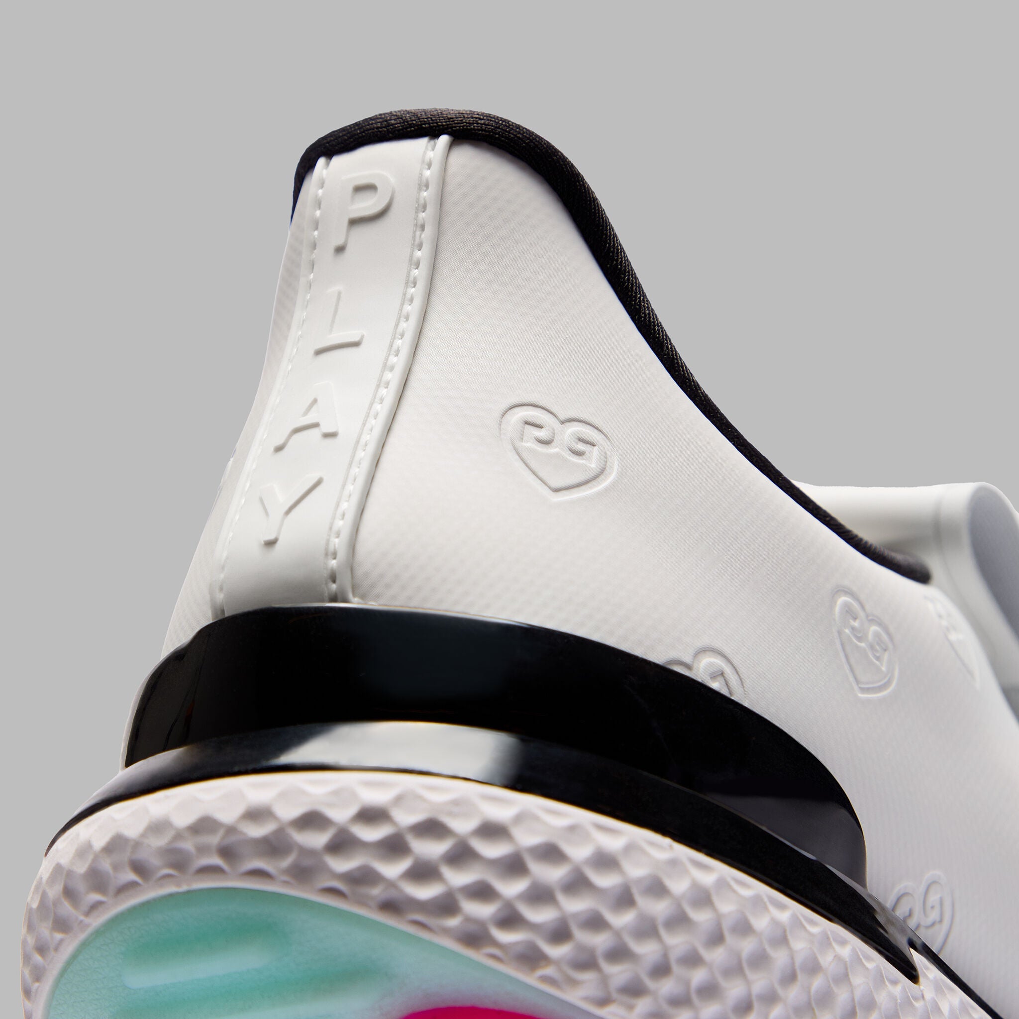 LTD RELEASE GALLIVAN2R DEBOSSED HEART G'S KILTIE GOLF SHOE