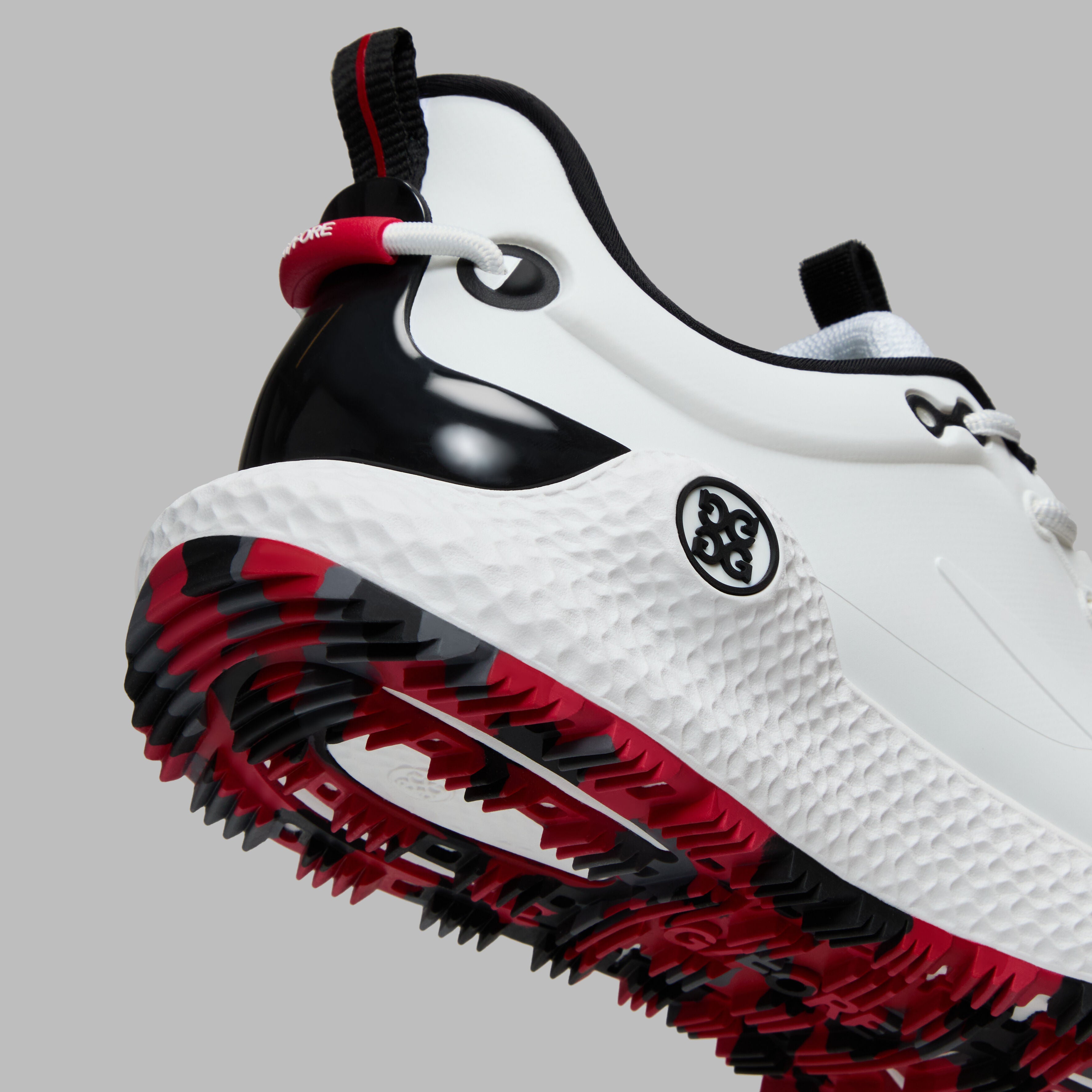 MG4+ O2 GOLF SHOE