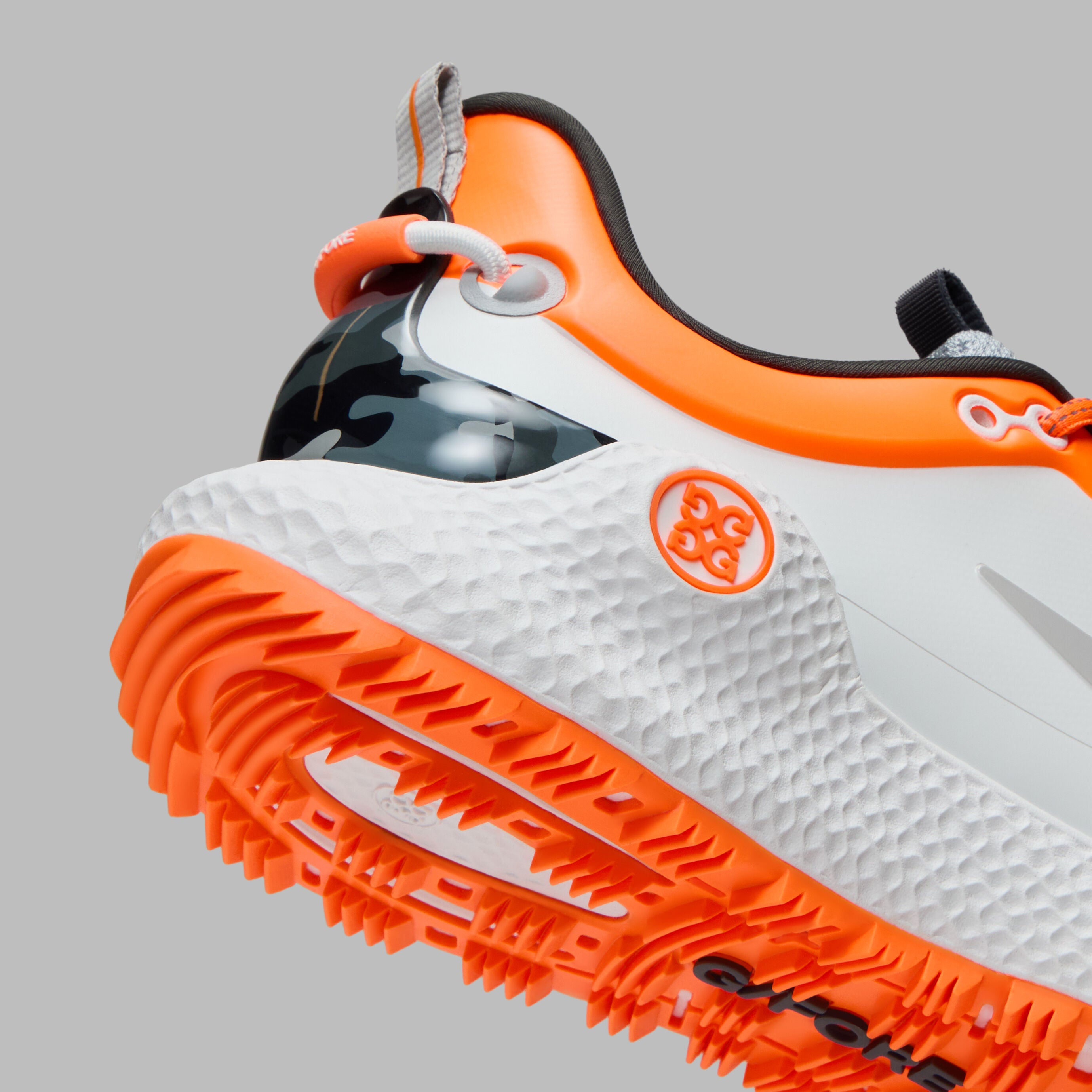 MG4+ O2 CAMO ACCENT GOLF SHOE