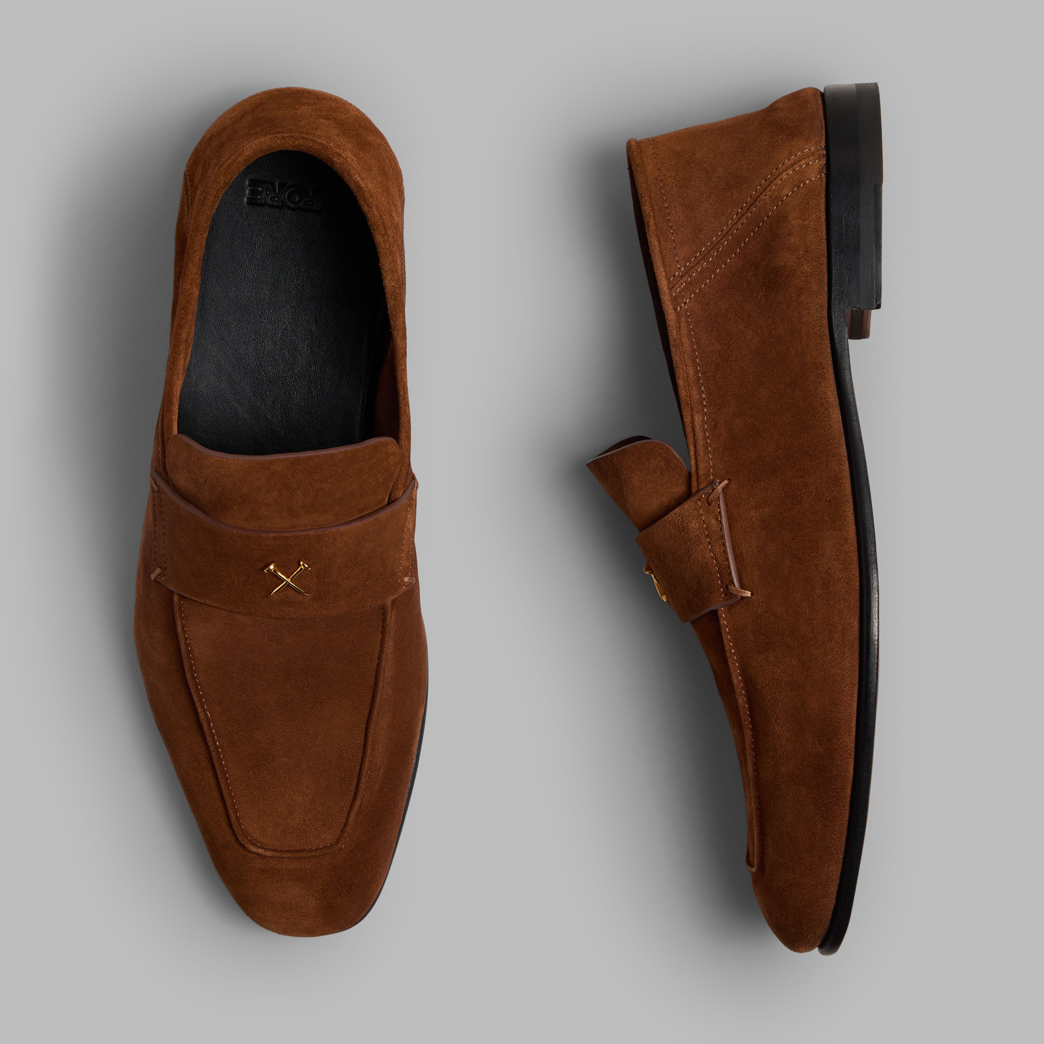 METAL TEES SUEDE FLEX LOAFER