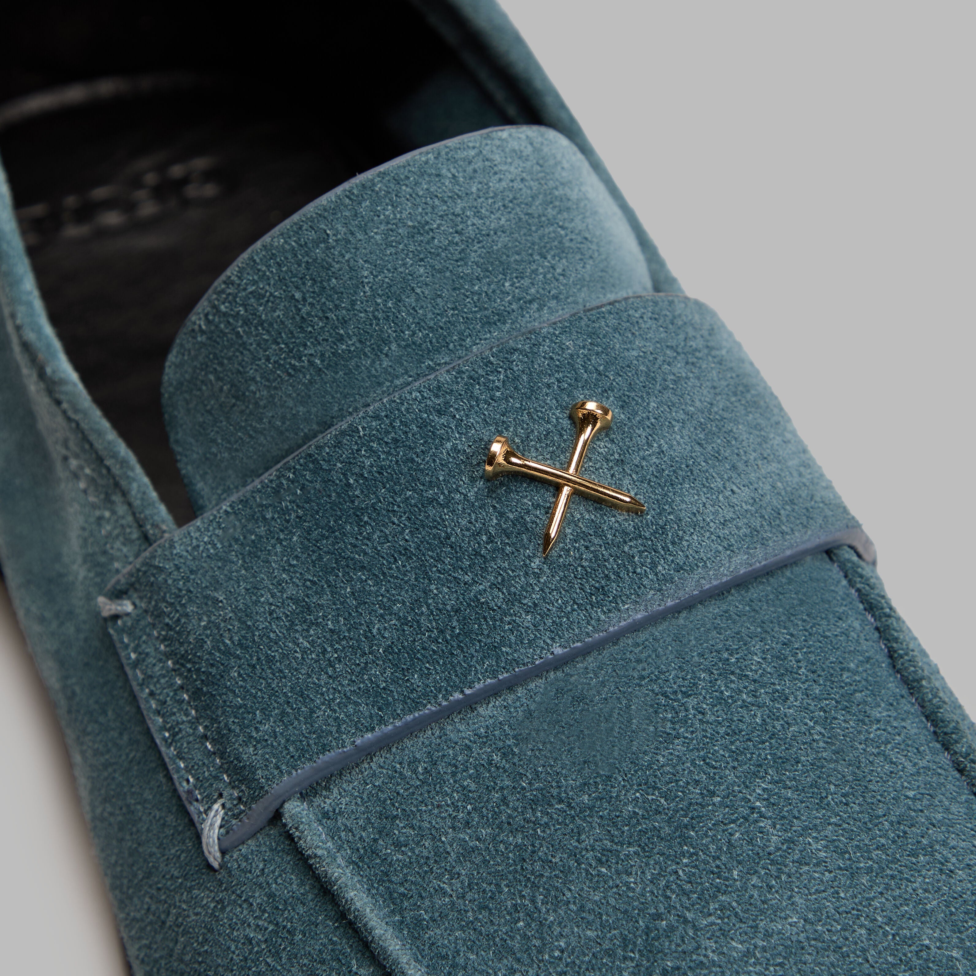 METAL TEES SUEDE FLEX LOAFER