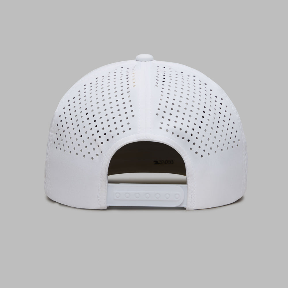 COUNTRY CLUB MISFIT PERFORATED DELTA HAT