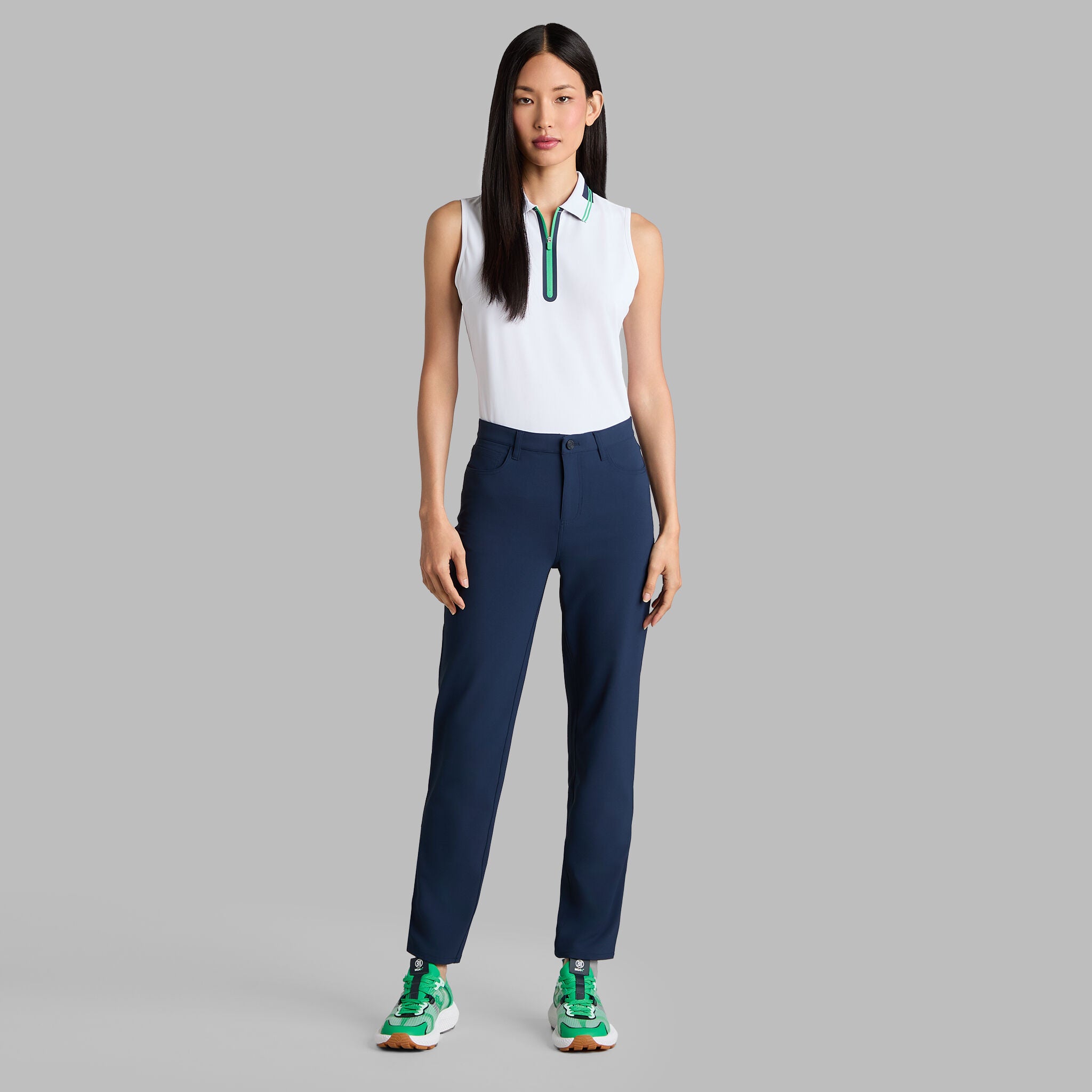 CONTRAST TECH PIQUÉ SLEEVELESS POLO