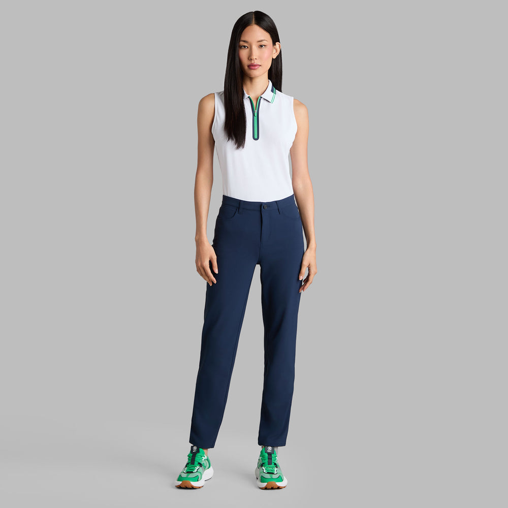 CONTRAST TECH PIQUÉ SLEEVELESS POLO