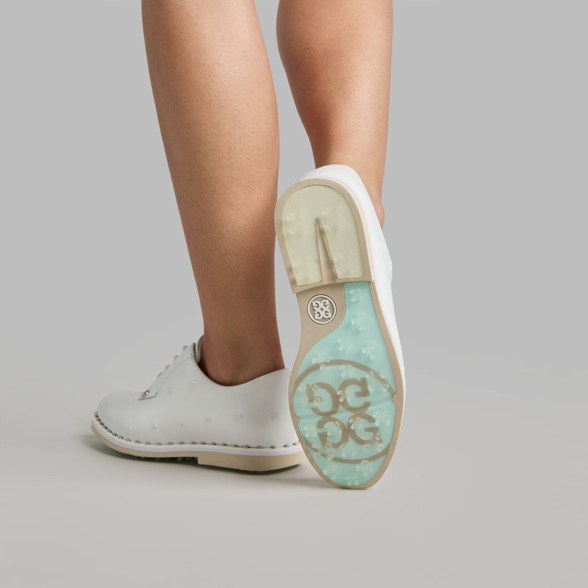 GALLIVANTER STUDDED LEATHER SKULL & TEES GOLF SHOE