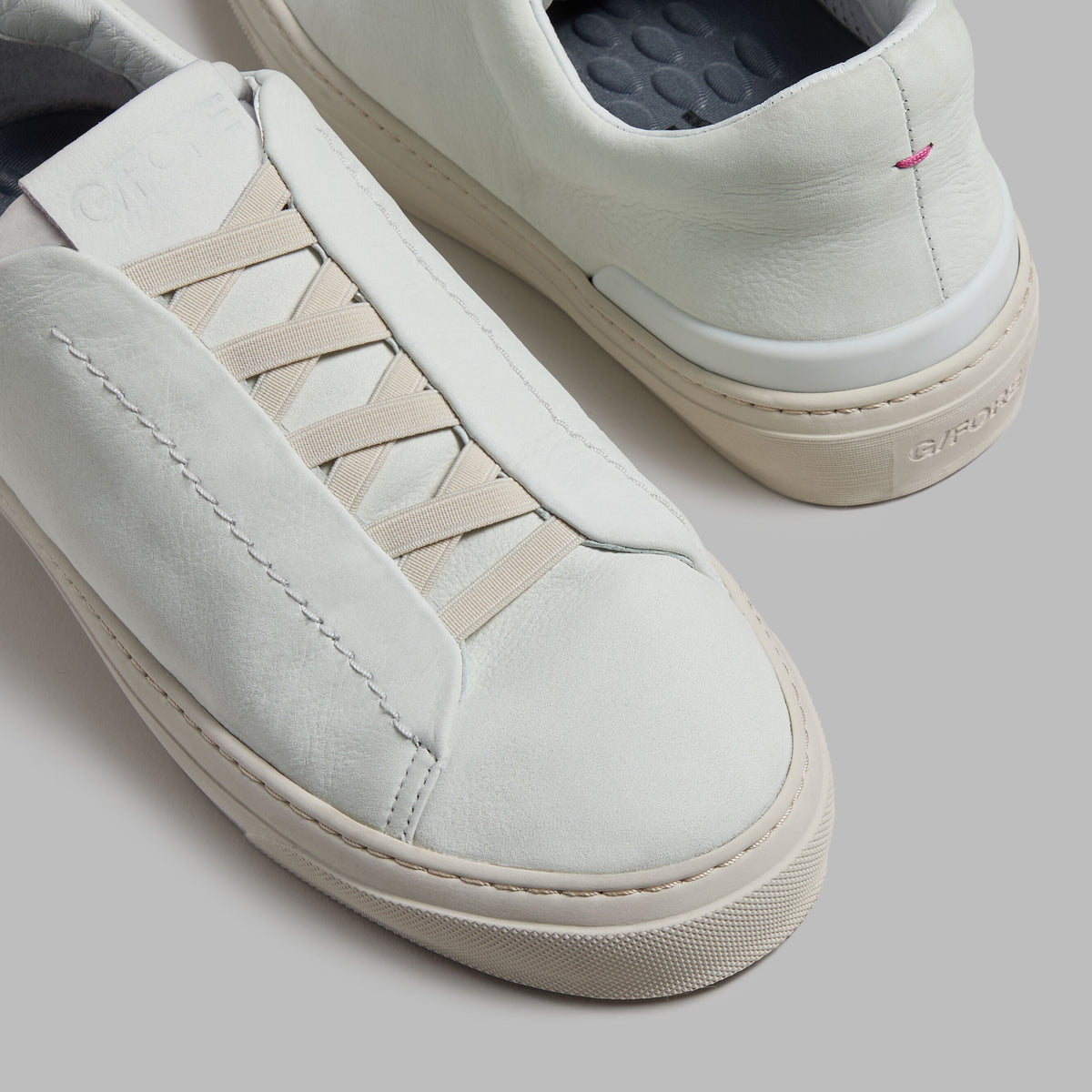 ENDEAVOUR SLIP ON LEATHER SNEAKER