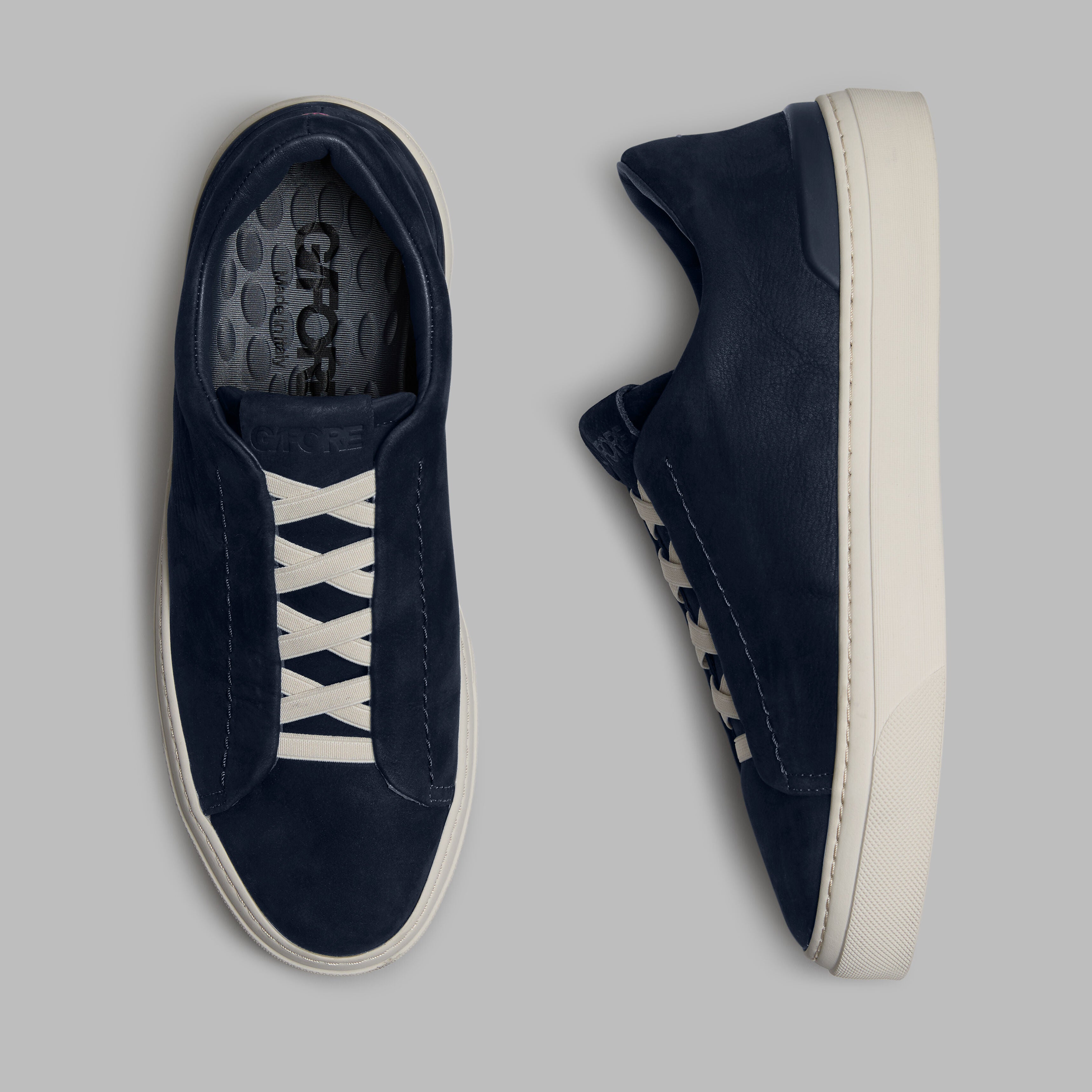 ENDEAVOUR SLIP ON LEATHER SNEAKER