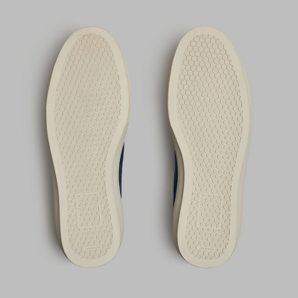 ENDEAVOUR SLIP ON LEATHER SNEAKER