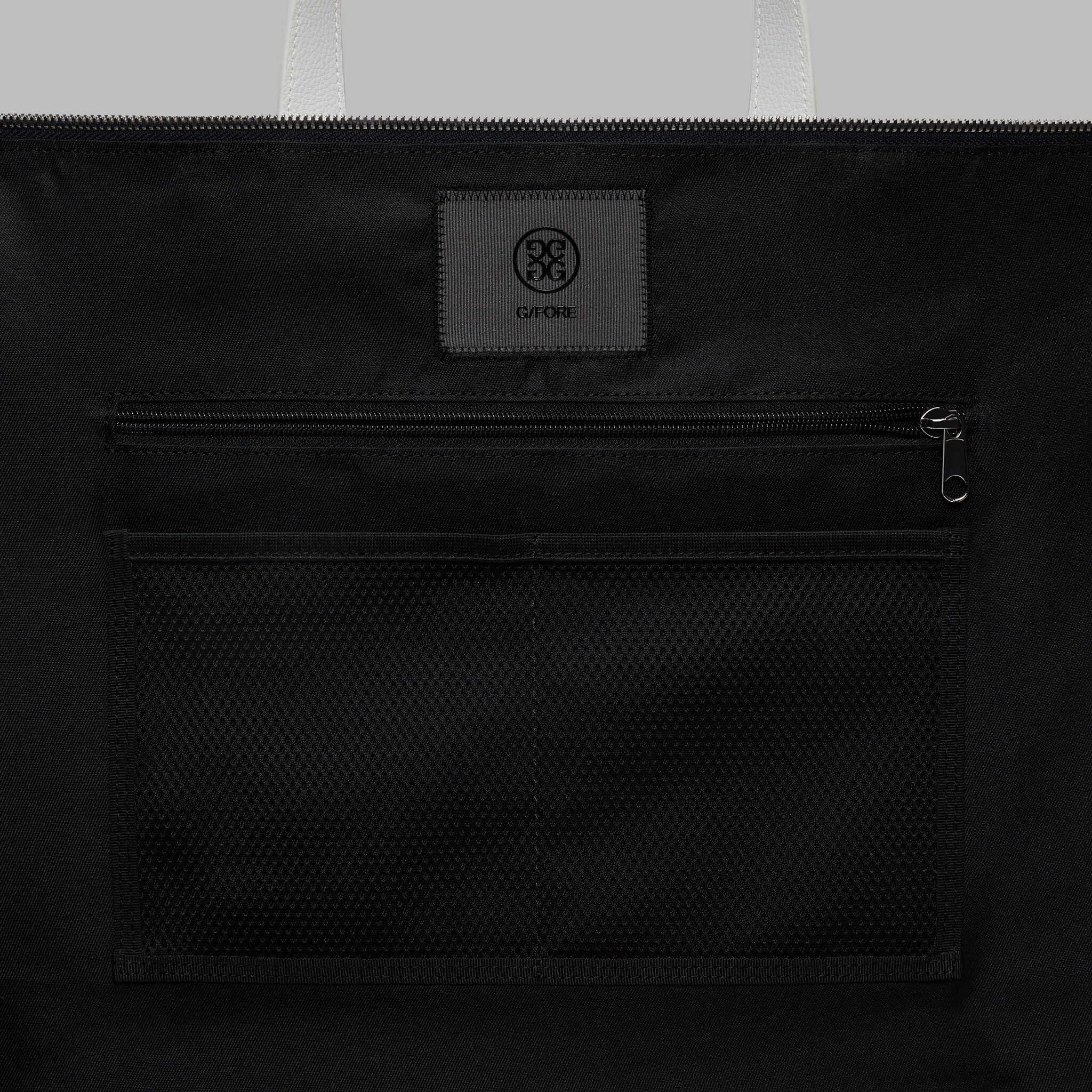 TECH CANVAS WEEKENDER