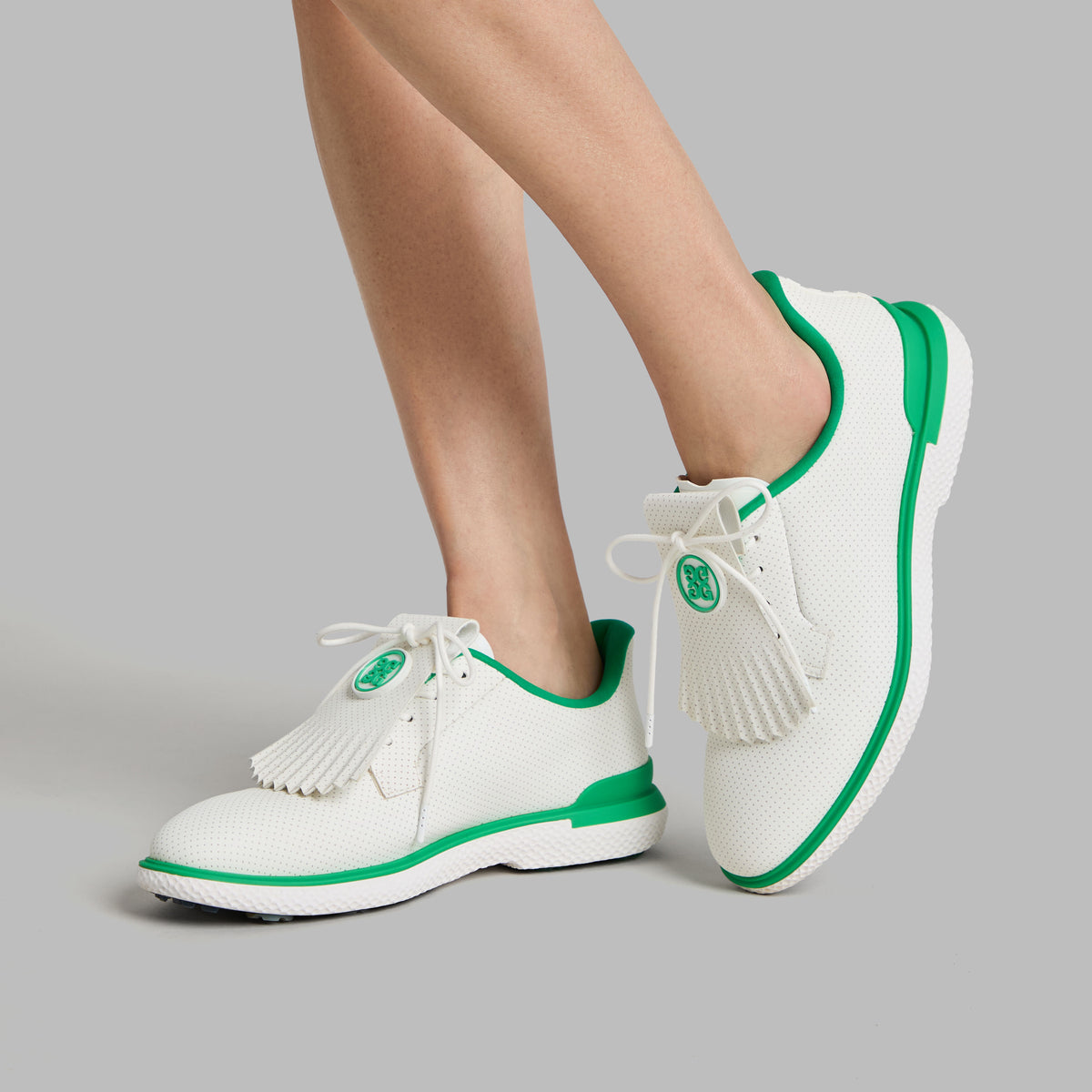 GALLIVAN2R PERFORATED KILTIE GOLF SHOE